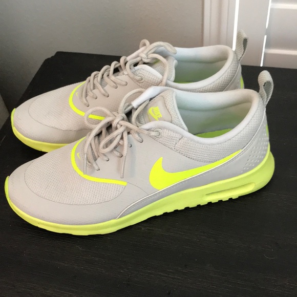 nike air max thea womens green